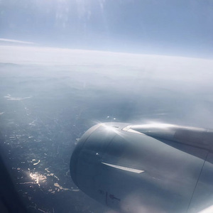 18禁动漫男男被❌吸乳视频
